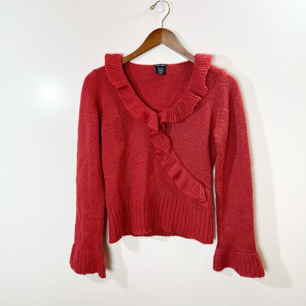 C’est Petite! Women's Wool Blend Sweater Size M Salmon Ruffles Coquette Romantic